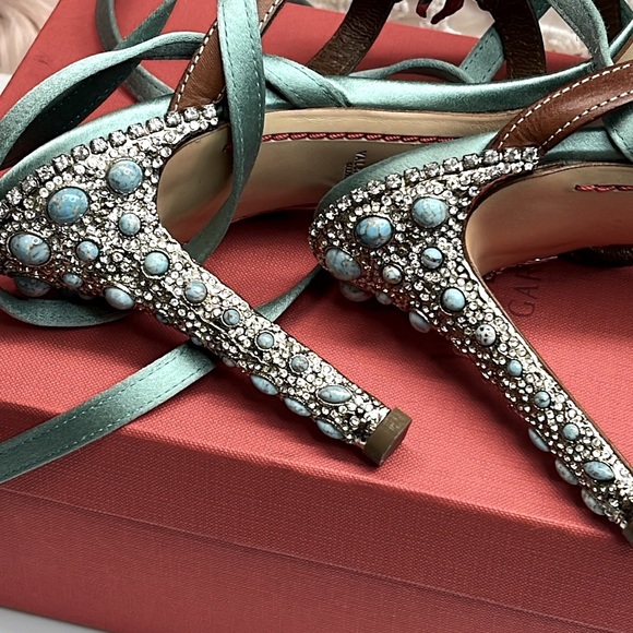 VALENTINO VINTAGE STUNNING HEELS - Picture 2 of 10